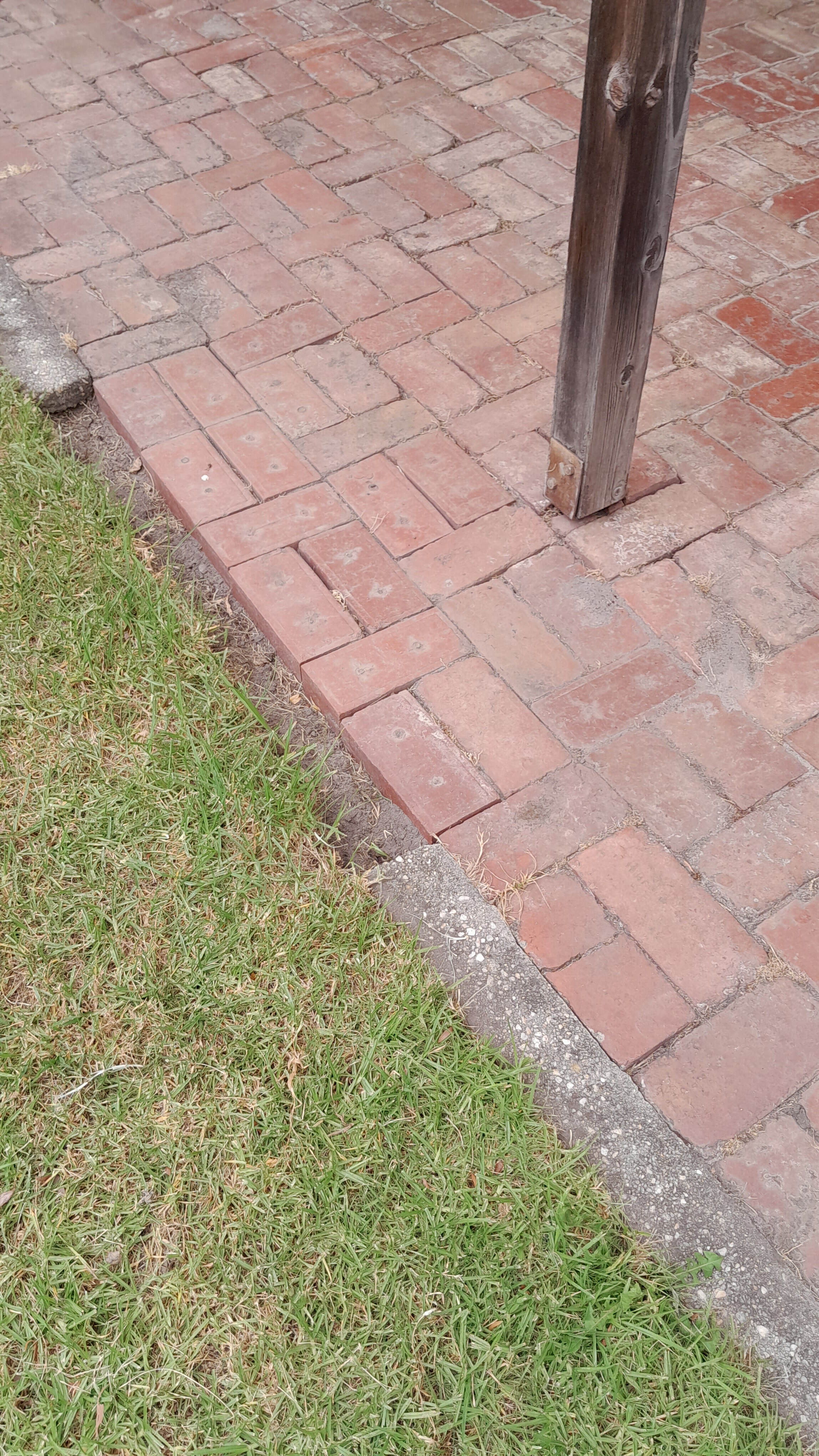 Verandah post support 1