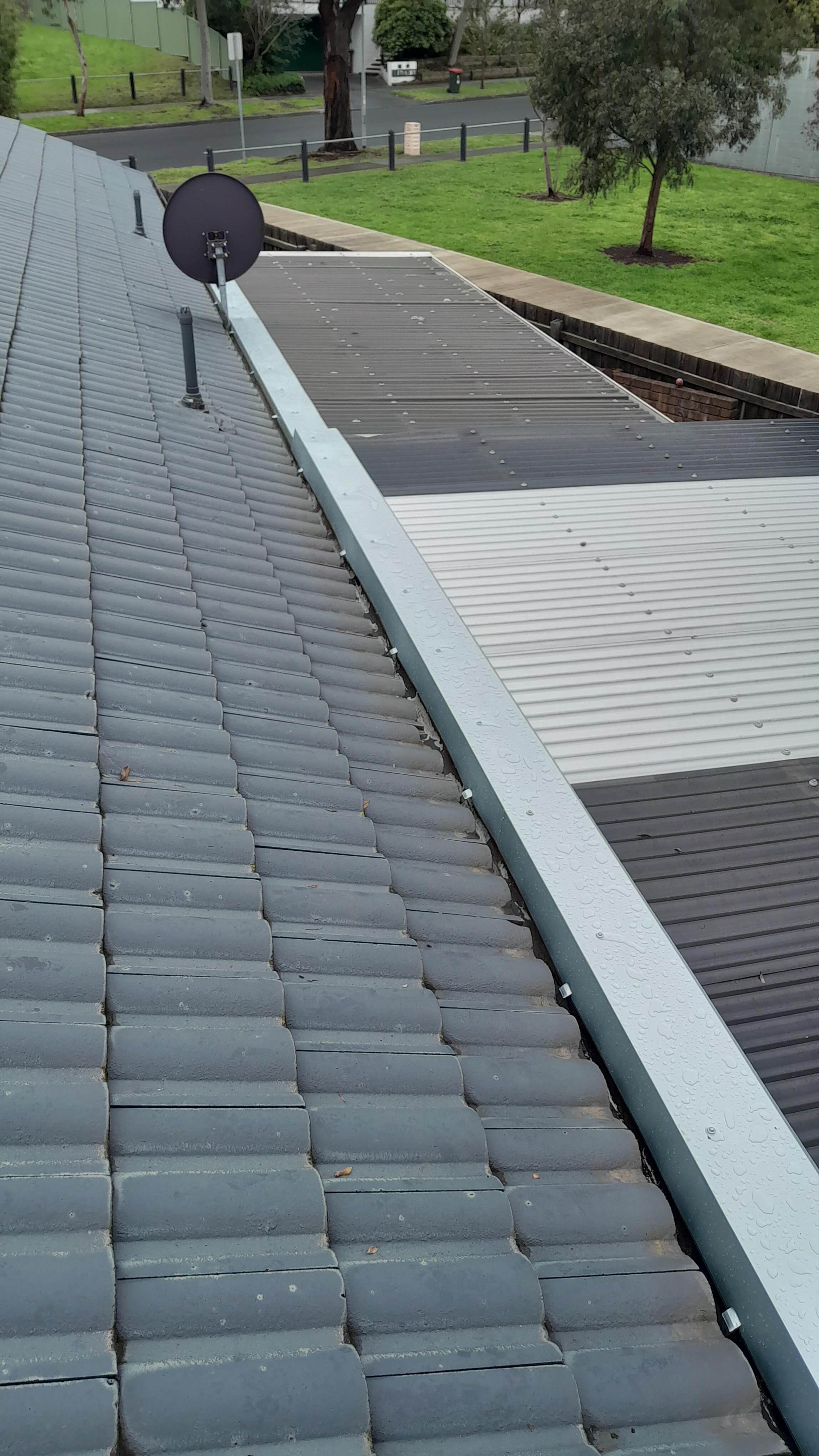 Install verandah flashing Endeavour Hills 3