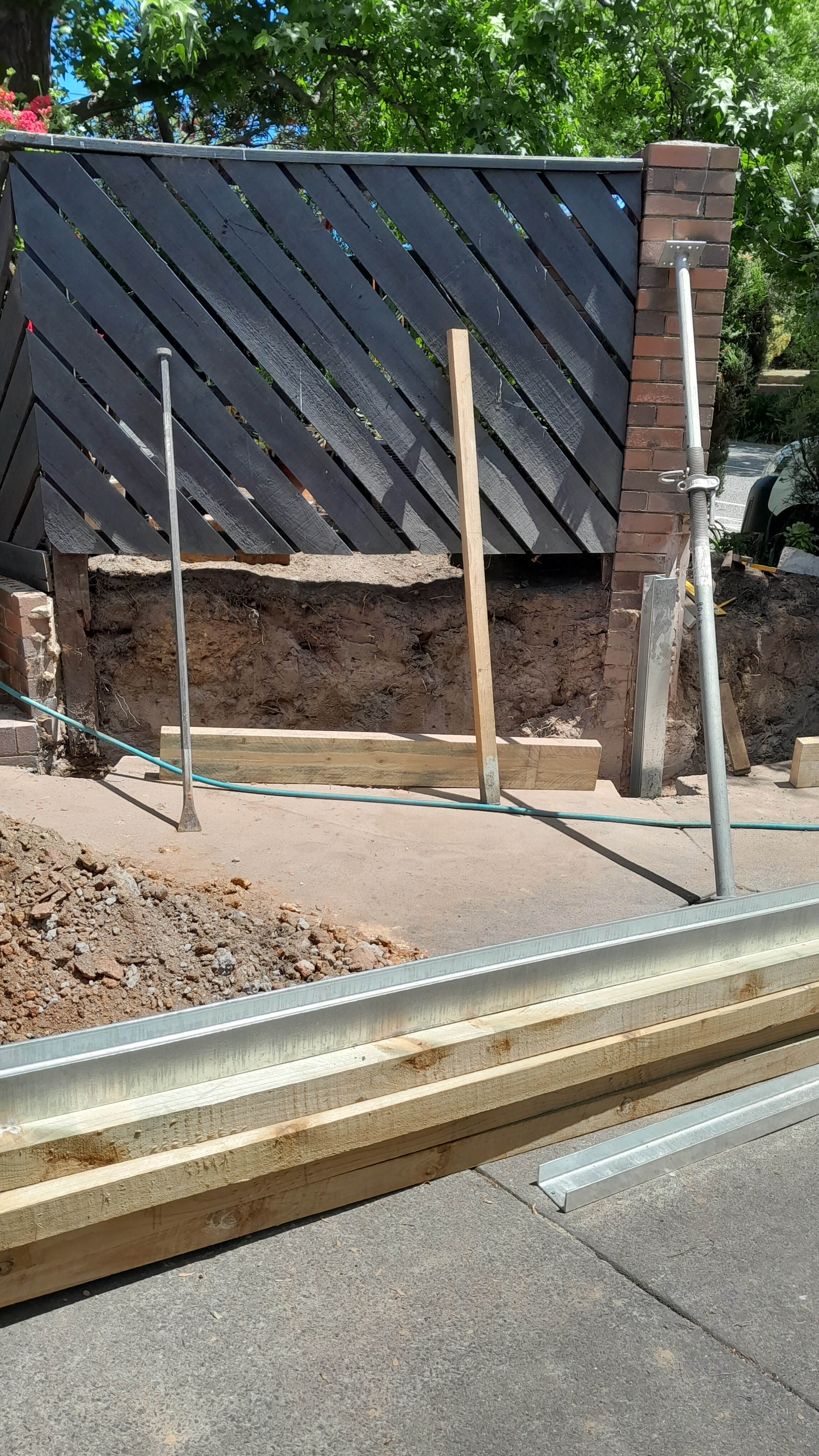 Chadstone retaining wall rebuild 4