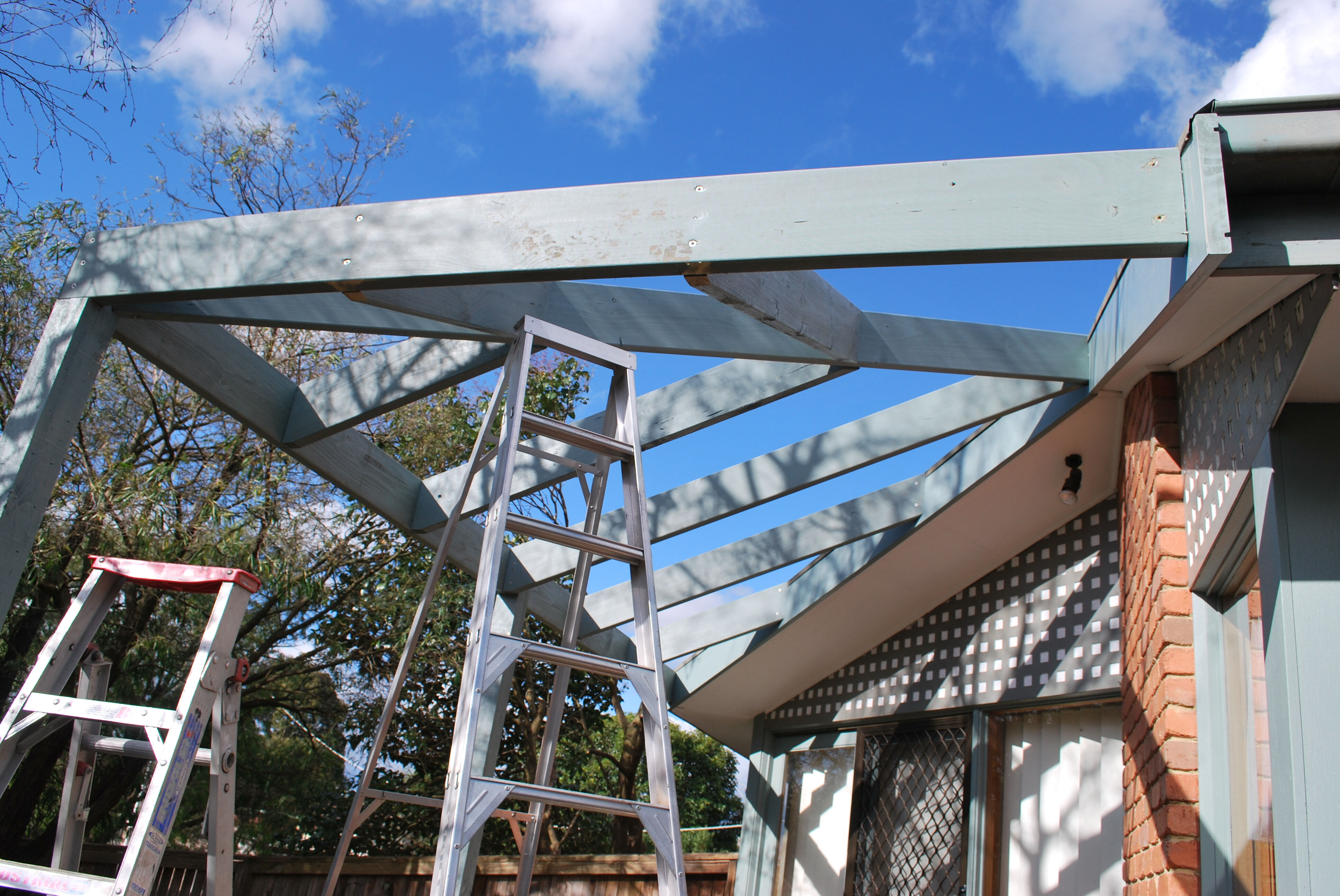 Building new pergola Glen Waverly 3