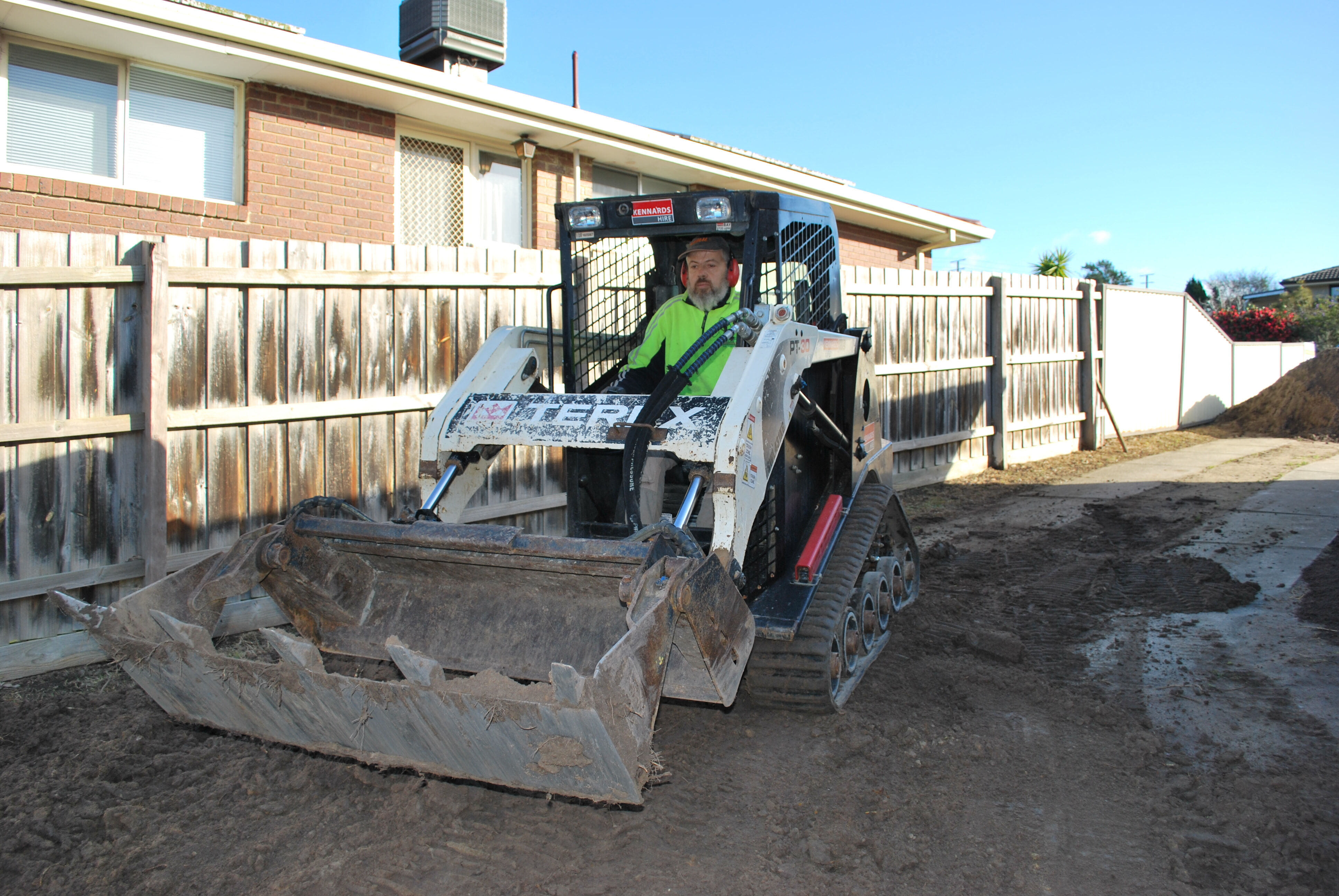 Yard leveling Endeavour Hills 2