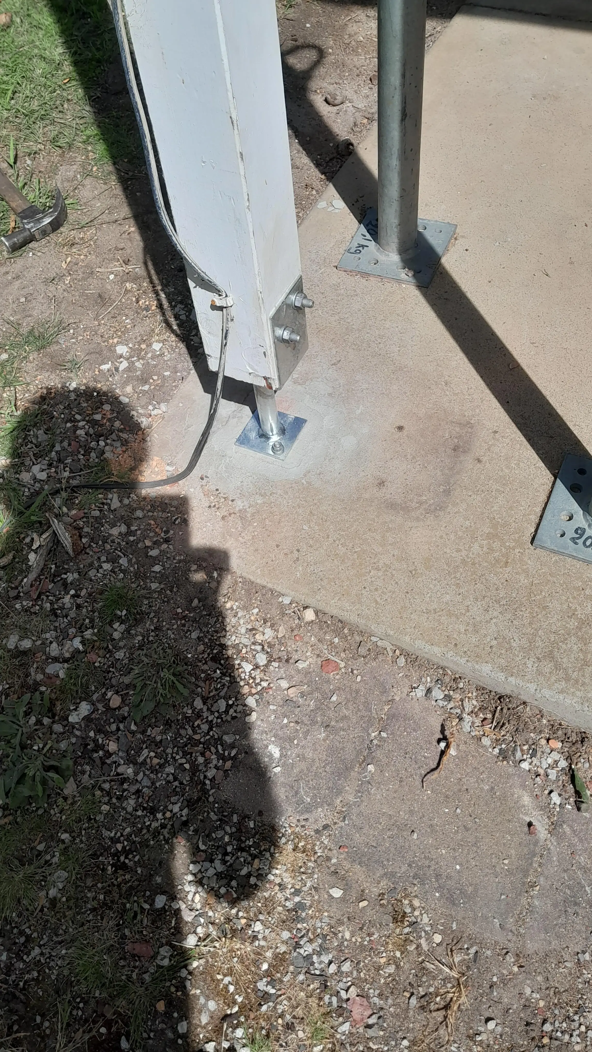Repairing porch post Mt Waverley 4