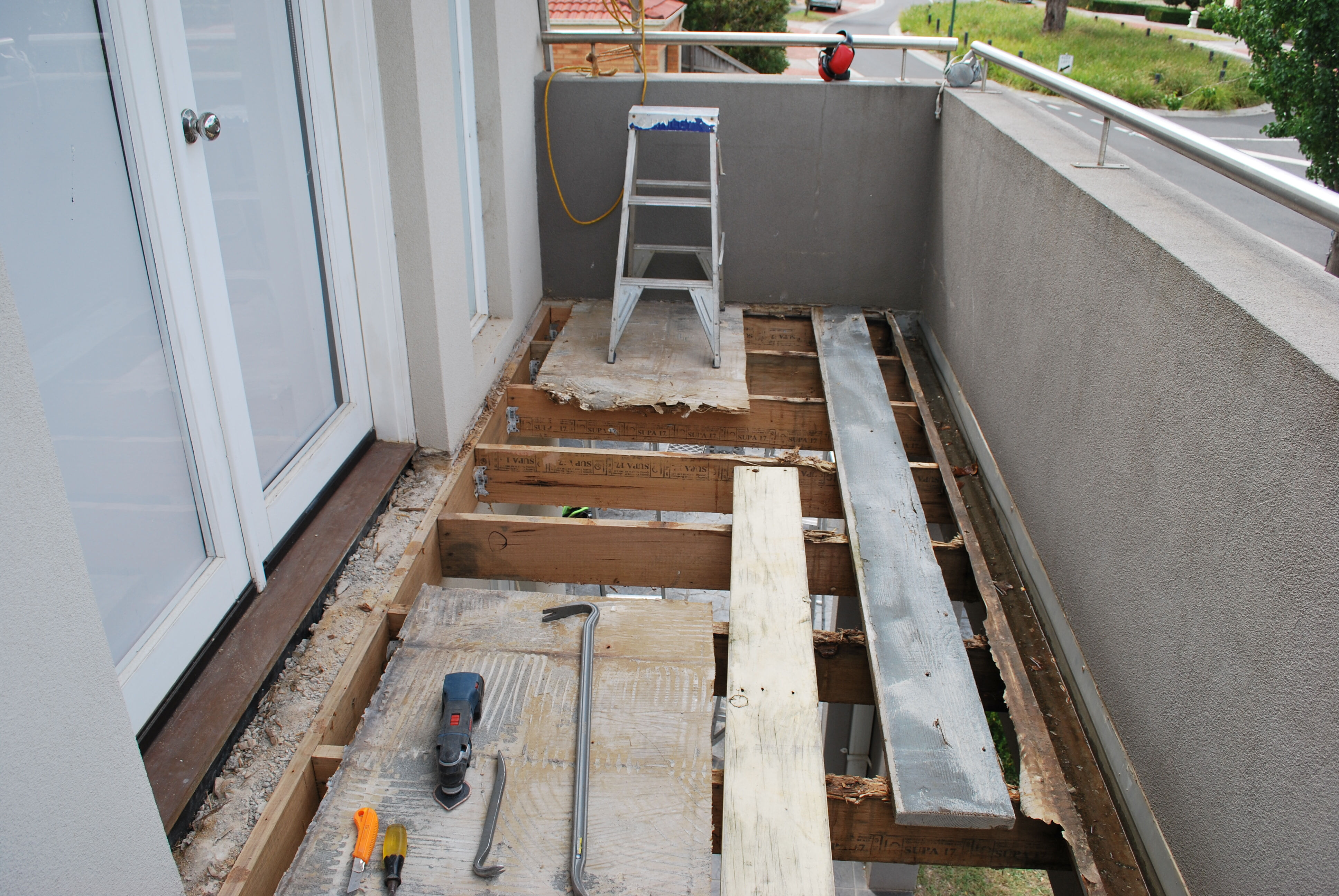 Balcony rebuild Scoresby 3