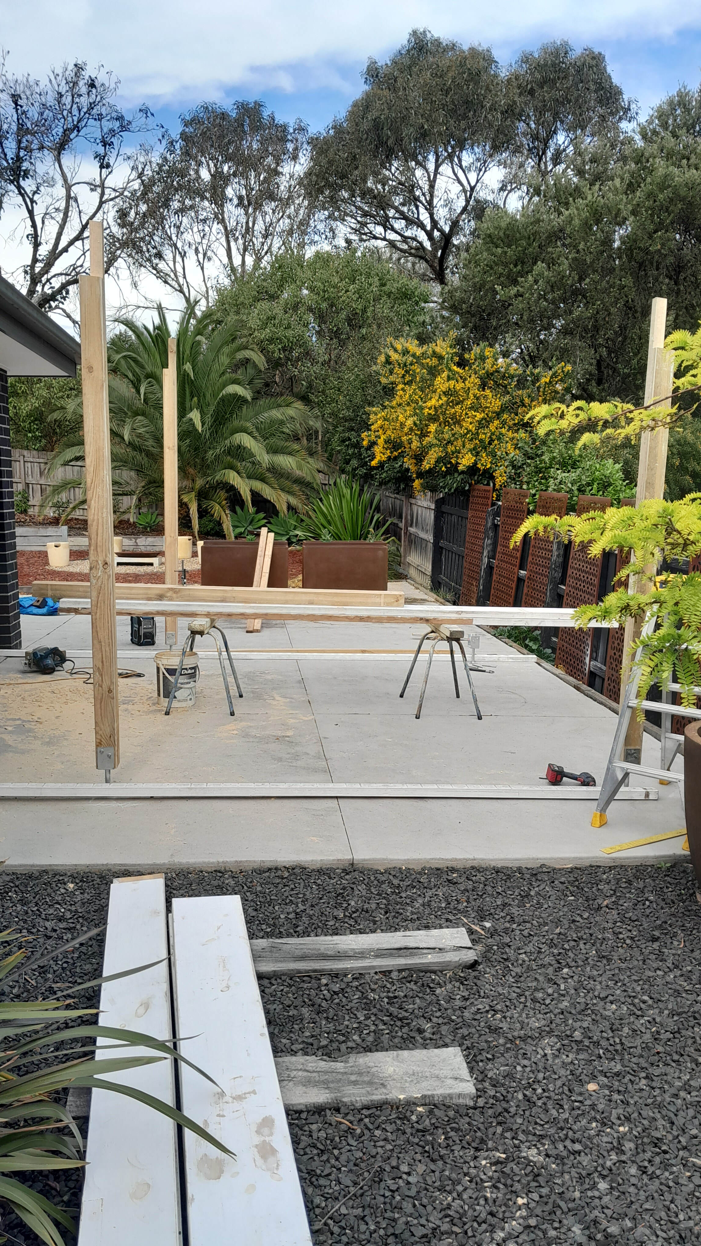 Vermont South pegola build 2