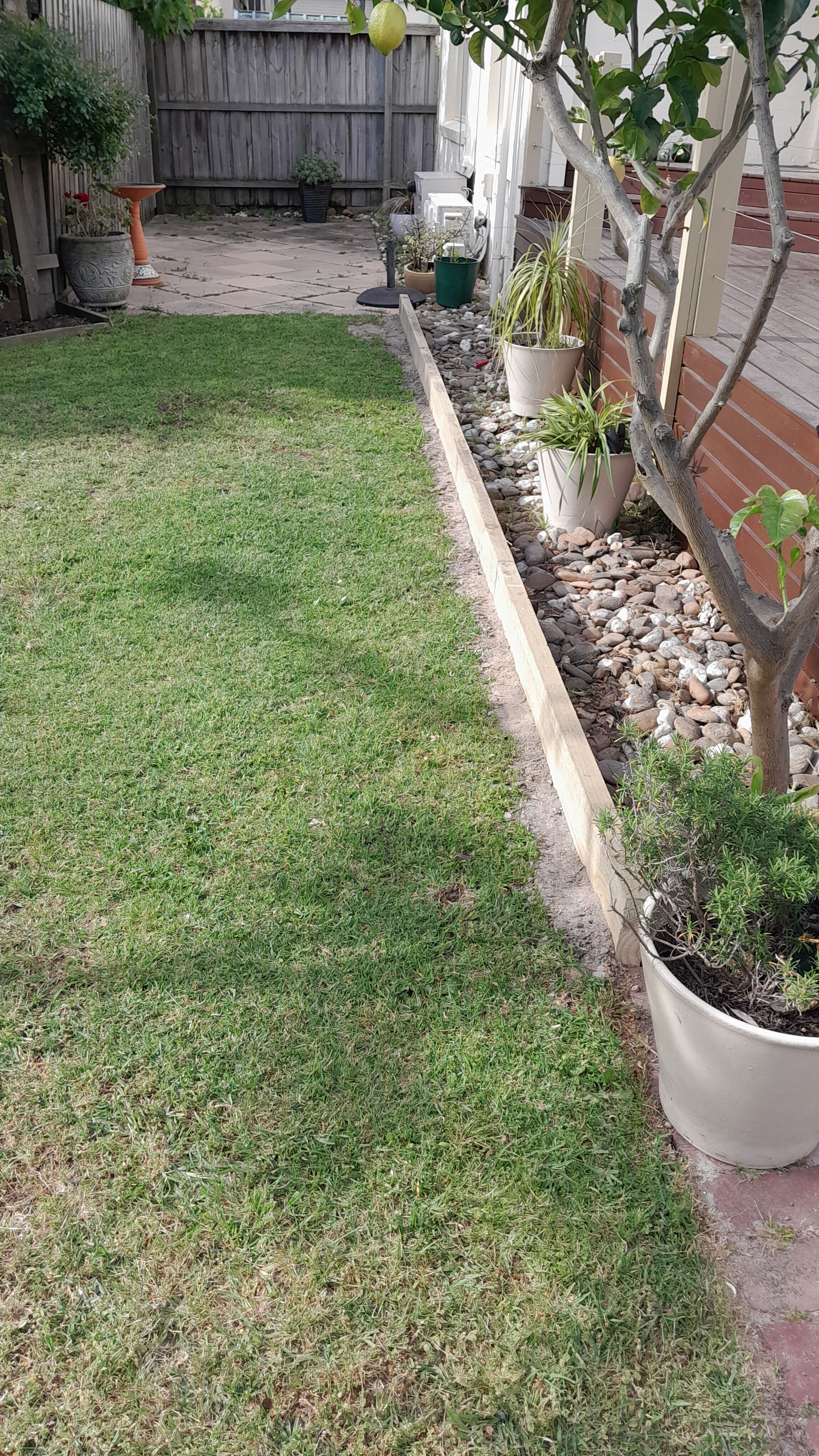 Hughesdale garden edging 2