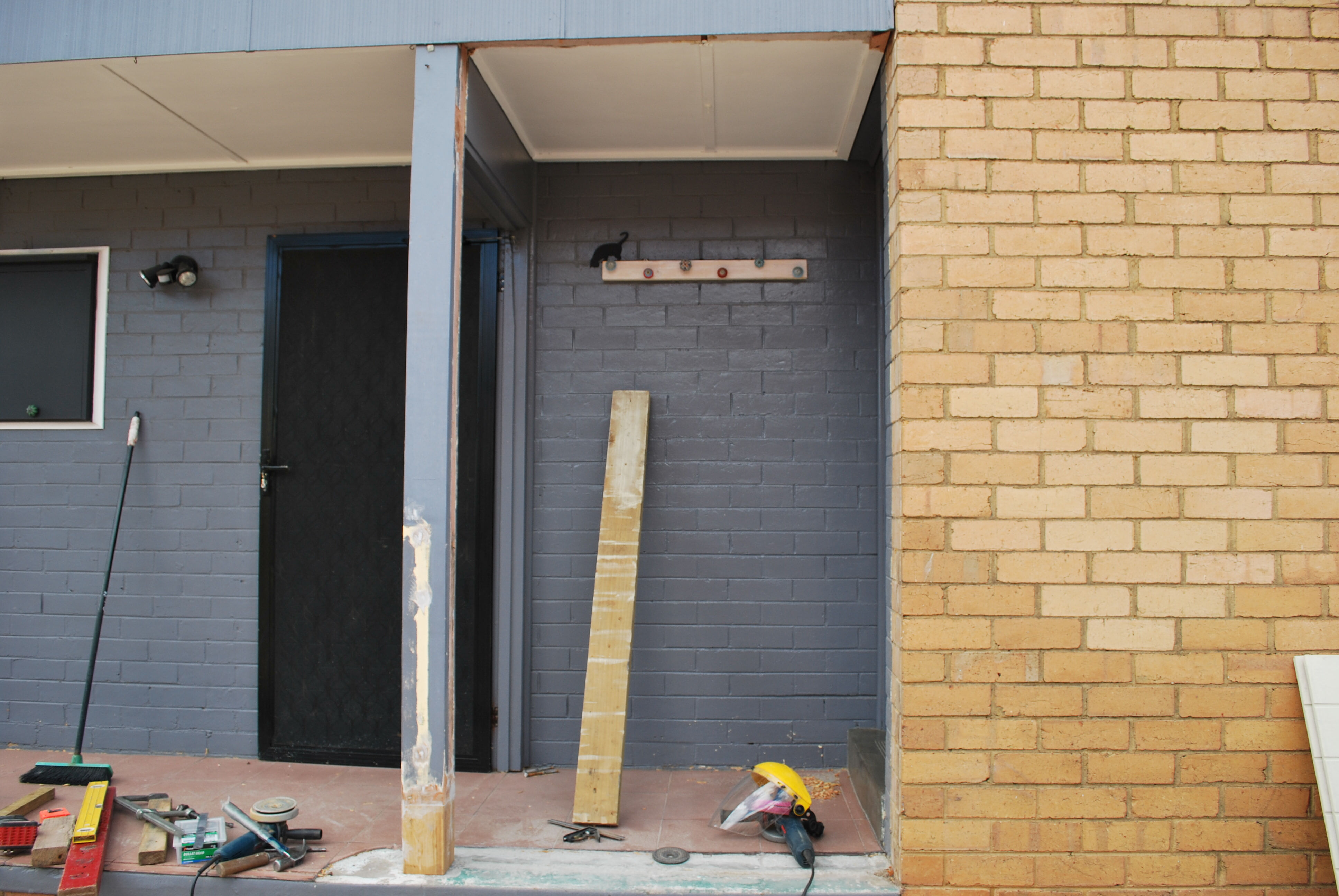 Porch Dandenong 1