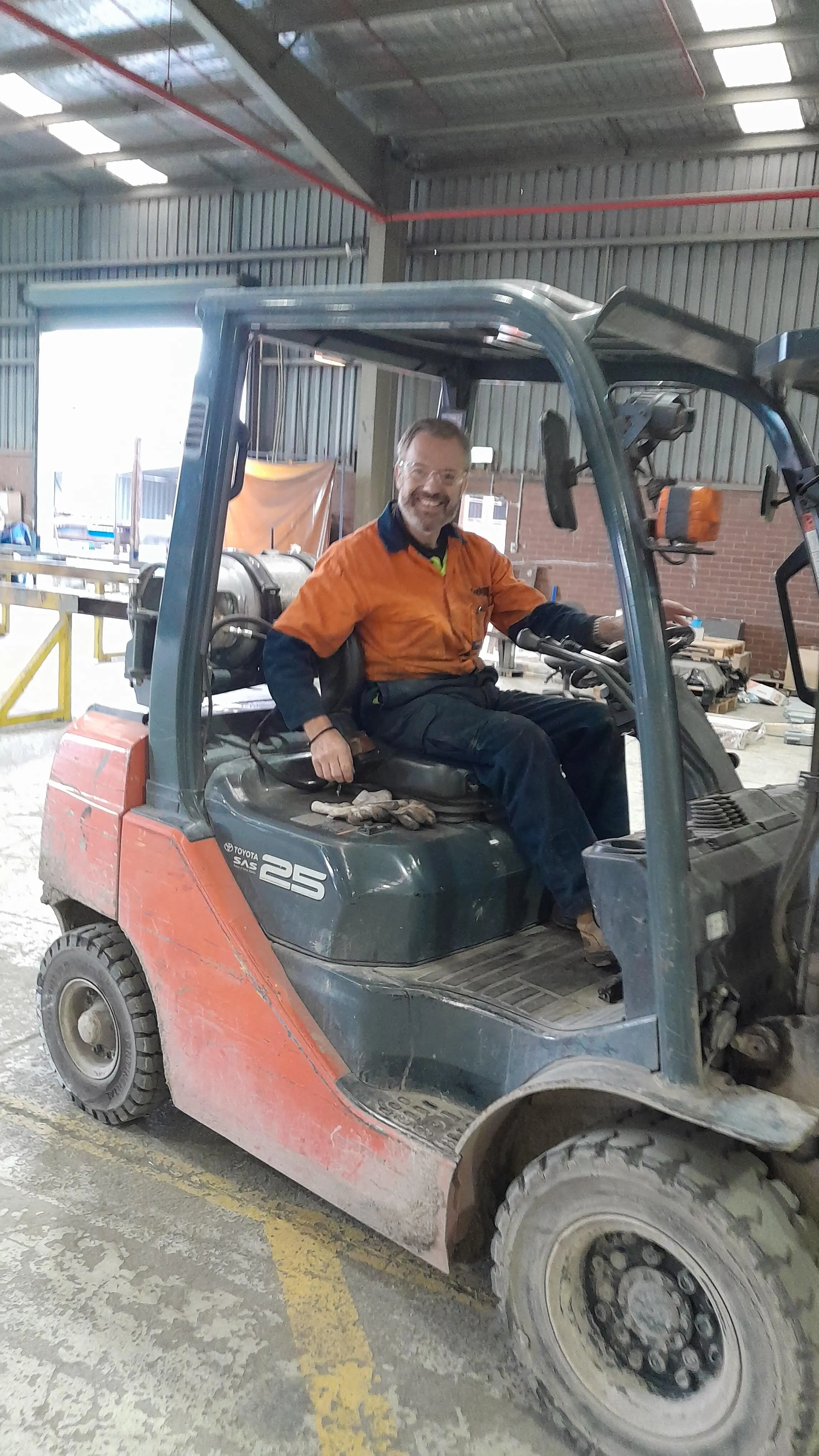 Operating forklift 1